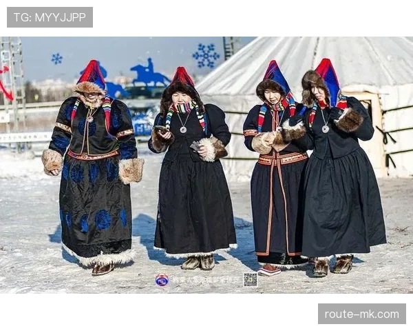 波兰队全新白红战袍亮相，彰显民族风采与竞技精神