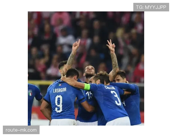 阿库尼亚边后卫风格