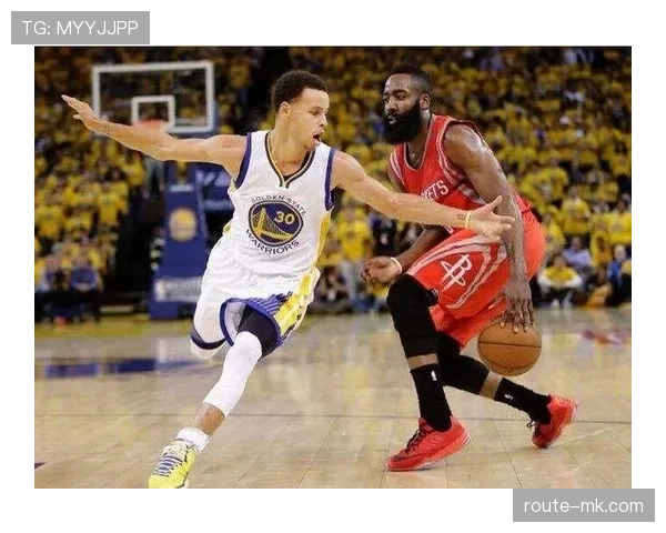 边路一打就灵?巴黎进攻看似犀利,其实层次全无 边路一打就灵?巴黎进攻看似犀利,其实层次全无